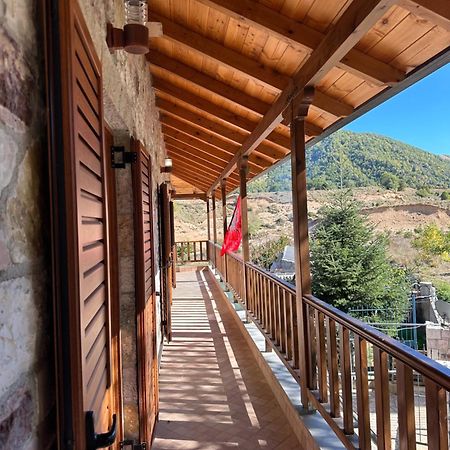 Bujtina Hader Xhebro Tepelene Exterior foto