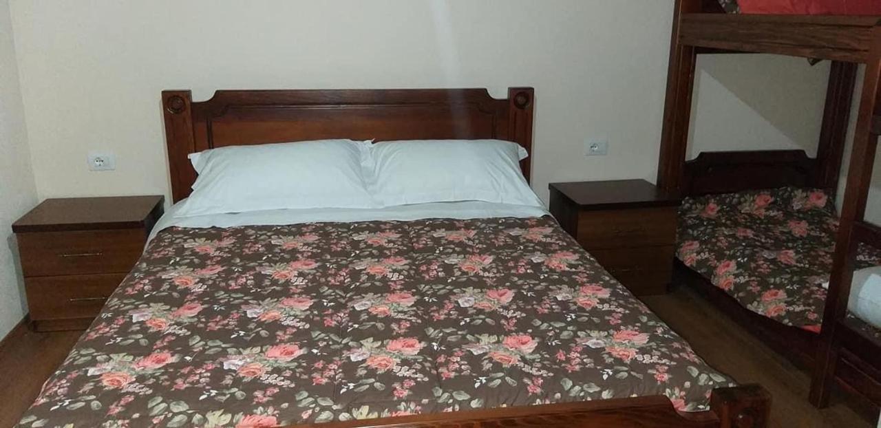 Bujtina Hader Xhebro Tepelene Exterior foto