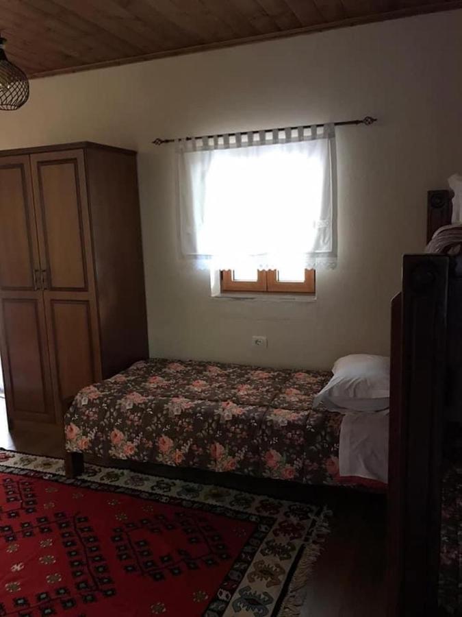 Bujtina Hader Xhebro Tepelene Exterior foto